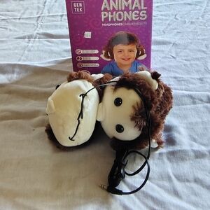 Gen Tek Brown and White Monkey Headphones